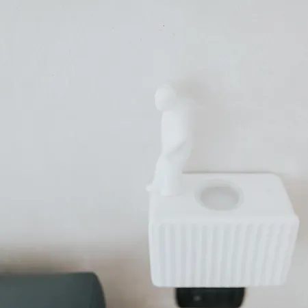Bed's Apartment